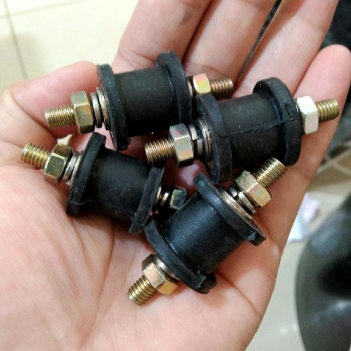 karet engine mounting rc boat mesin M6 (4pcs)